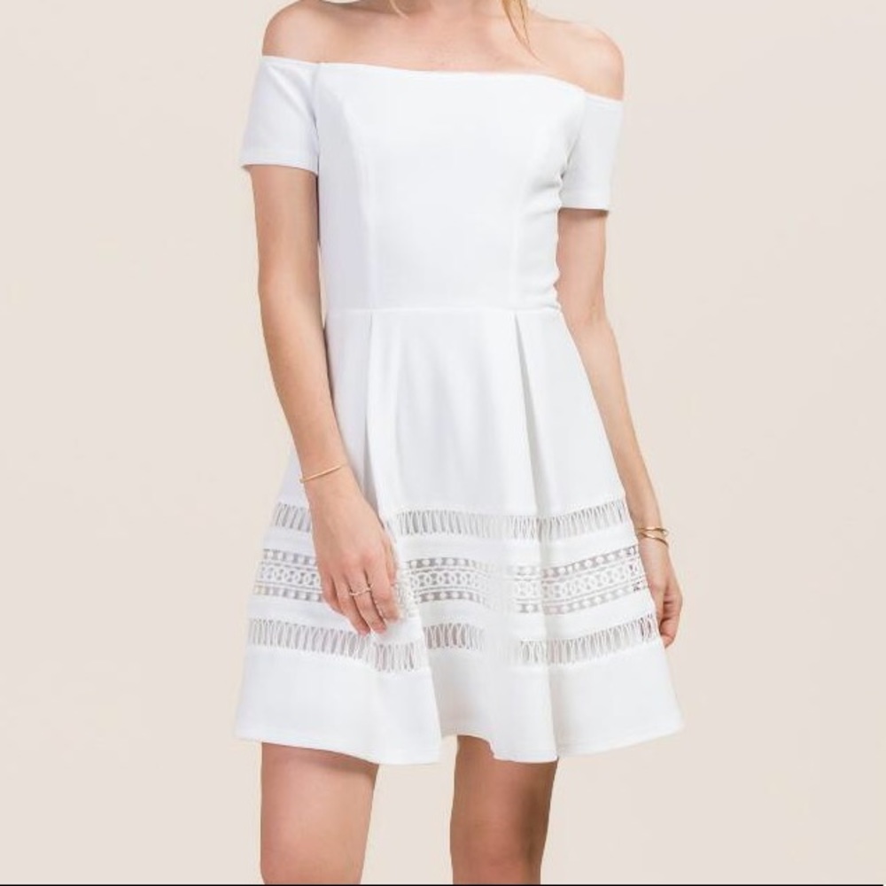 🤍 Francesca’s Alaina Dress